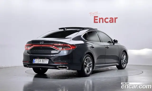 Hyundai Grandeur 2017 2.4 автомат (гидро), миниатюра 2