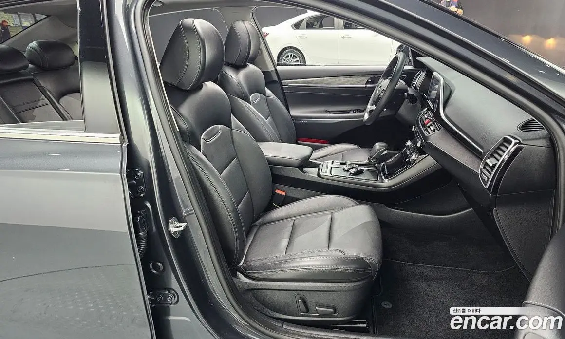 Hyundai Grandeur 2017 2.4 автомат (гидро), фото 16