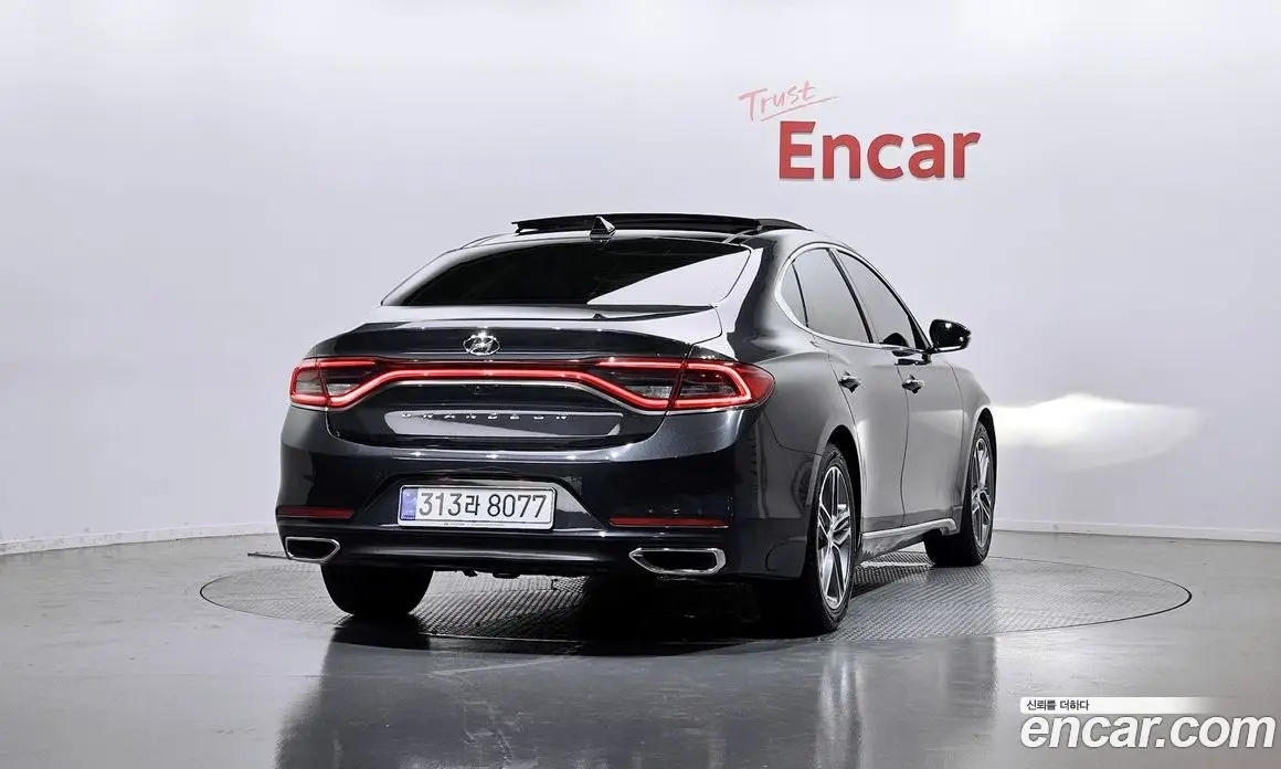 Hyundai Grandeur 2017 2.4 автомат (гидро), фото 4