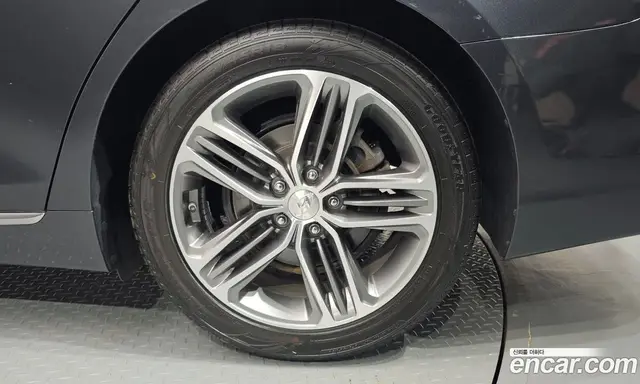 Hyundai Grandeur 2017 2.4 автомат (гидро), миниатюра 5