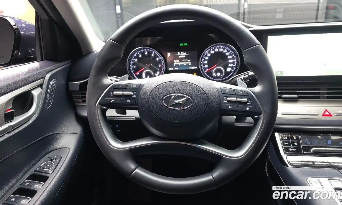 Hyundai Grandeur 2020 2.5 автомат (гидро), фото 19 Hyundai Grandeur 2020 2.5 автомат (гидро), фото 19