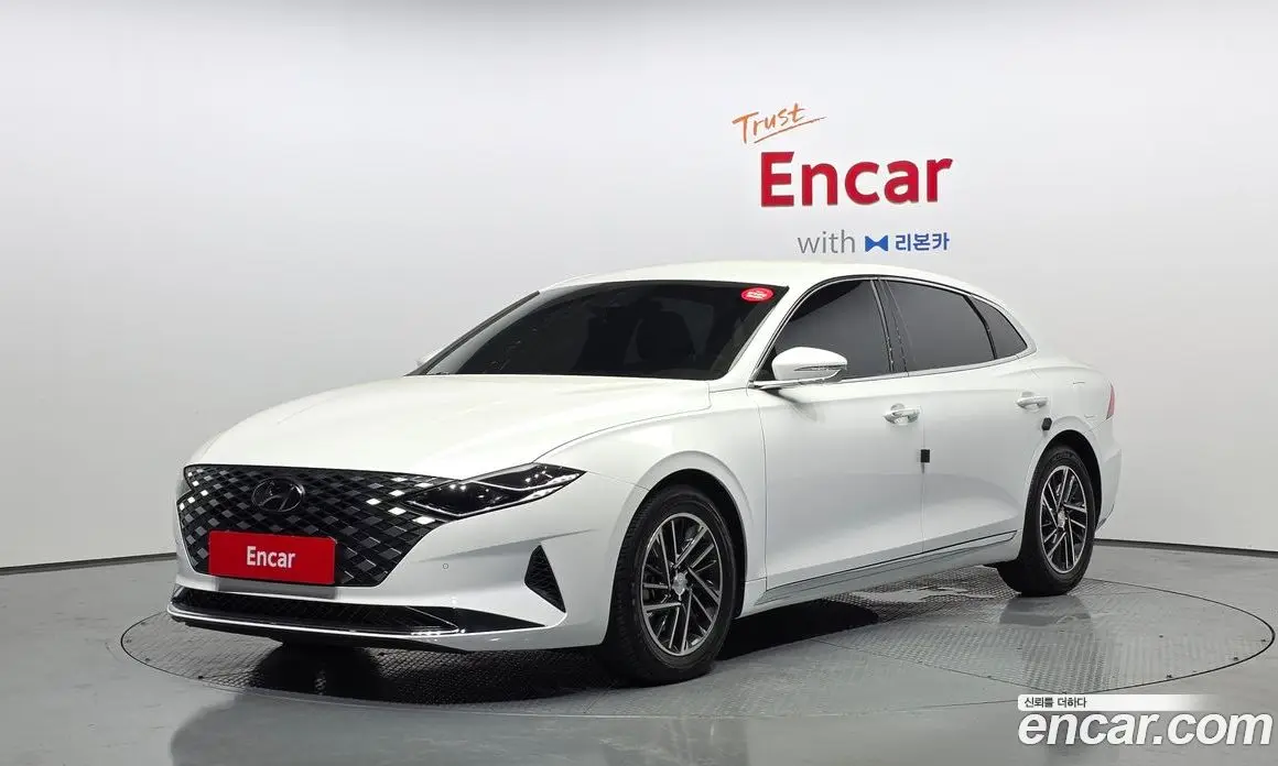 Hyundai Grandeur 2020 2.5 автомат (гидро), фото 1 Hyundai Grandeur 2020 2.5 автомат (гидро), фото 1
