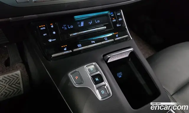 Hyundai Grandeur 2020 2.5 автомат (гидро), миниатюра 12