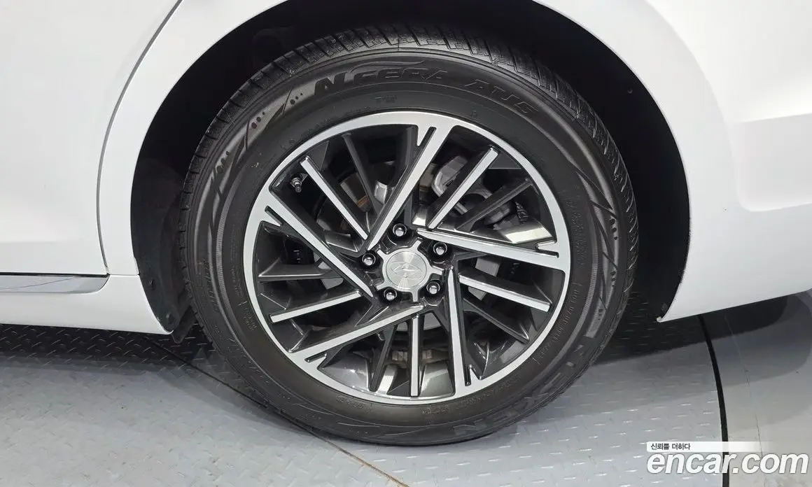 Hyundai Grandeur 2020 2.5 автомат (гидро), фото 5 Hyundai Grandeur 2020 2.5 автомат (гидро), фото 5