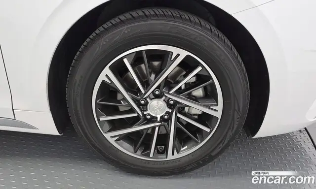 Hyundai Grandeur 2020 2.5 автомат (гидро), миниатюра 7 Hyundai Grandeur 2020 2.5 автомат (гидро), миниатюра 7