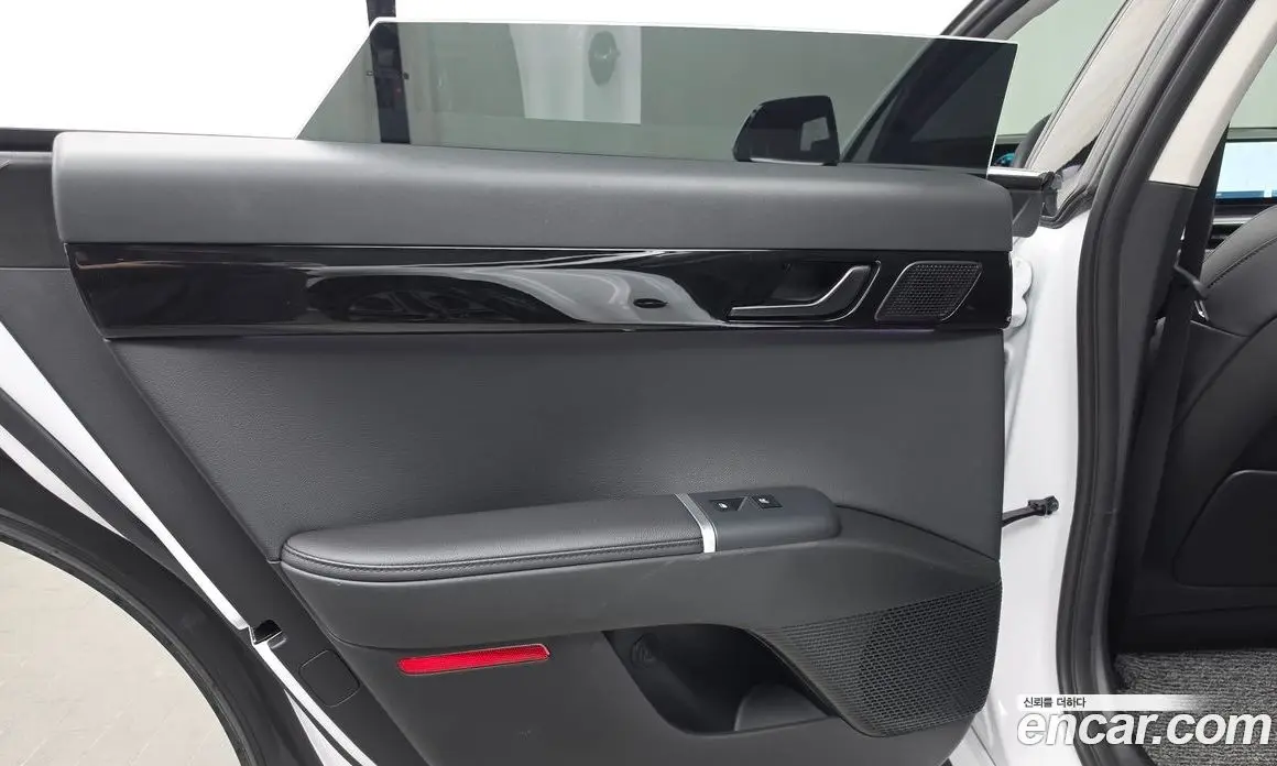 Hyundai Grandeur 2024 1.6 автомат (гидро), фото 15