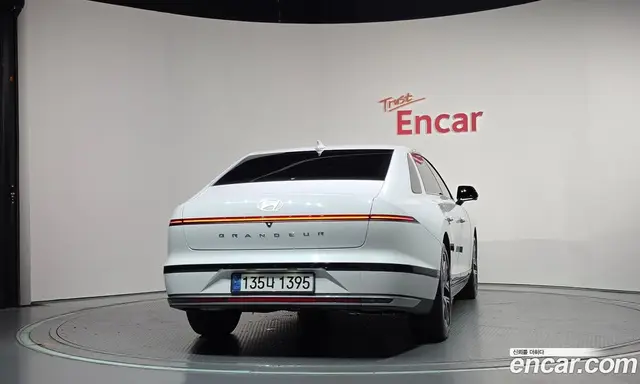 Hyundai Grandeur 2024 1.6 автомат (гидро), миниатюра 4