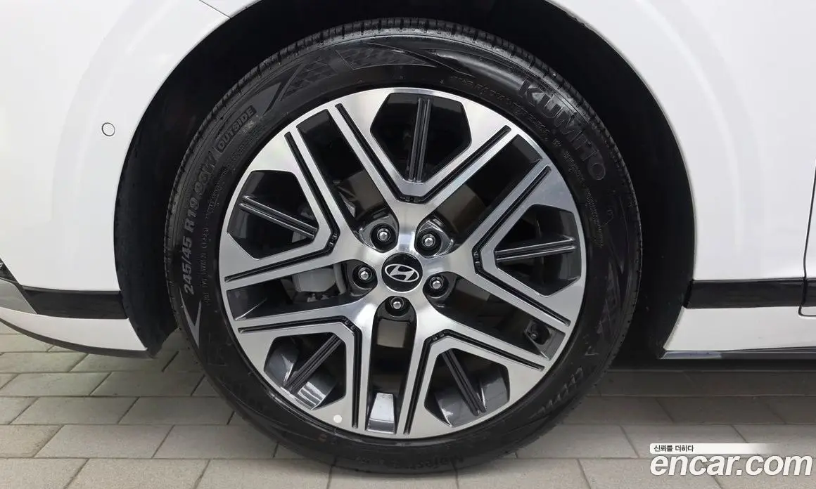 Hyundai Grandeur 2024 1.6 автомат (гидро), фото 5