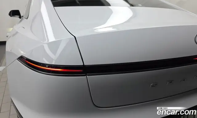 Hyundai Grandeur 2024 1.6 автомат (гидро), миниатюра 9