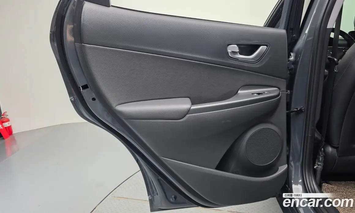 Hyundai Kona 2022 1.6 автомат (гидро), фото 14 Hyundai Kona 2022 1.6 автомат (гидро), фото 14