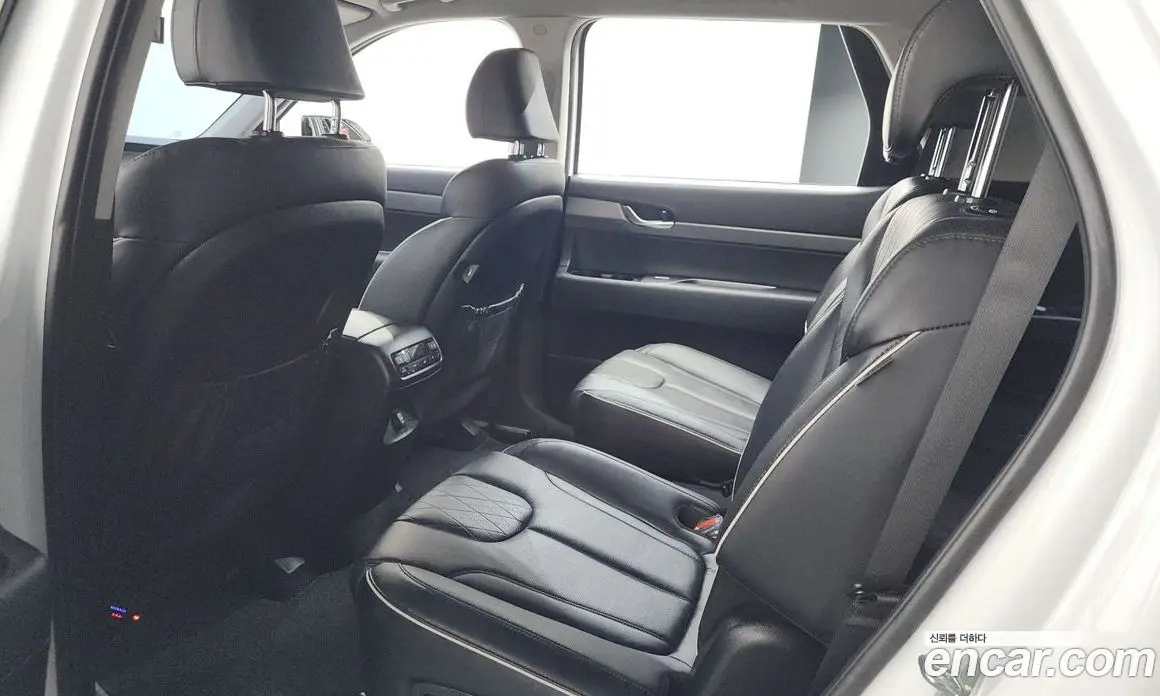 Hyundai Palisade 2022 2.2 автомат (гидро), фото 17