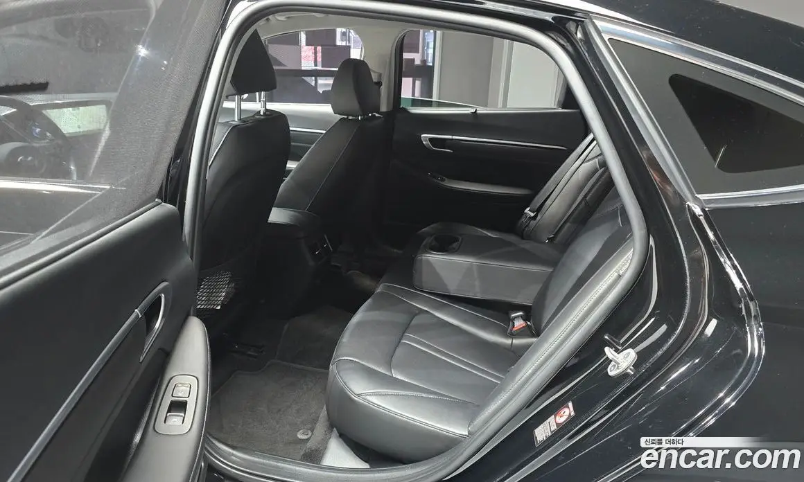 Hyundai Sonata 2022 2.0 автомат (гидро), фото 17 Hyundai Sonata 2022 2.0 автомат (гидро), фото 17