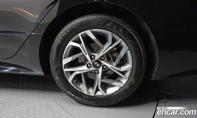Hyundai Sonata 2022 2.0 автомат (гидро), миниатюра 7 Hyundai Sonata 2022 2.0 автомат (гидро), миниатюра 7