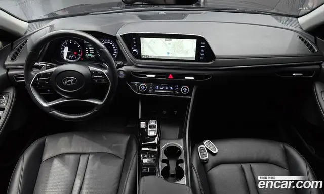 Hyundai Sonata 2022 2.0 автомат (гидро), миниатюра 10 Hyundai Sonata 2022 2.0 автомат (гидро), миниатюра 10
