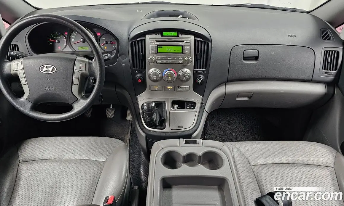 Hyundai Starex 2013 2.5 механика, фото 10