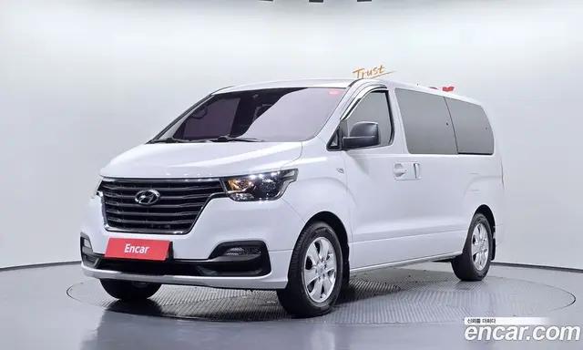 Hyundai Starex, 2019, 16 946 км