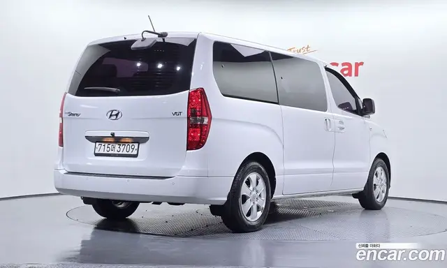 Hyundai Starex 2019 2.5 автомат (гидро), миниатюра 2 Hyundai Starex 2019 2.5 автомат (гидро), миниатюра 2