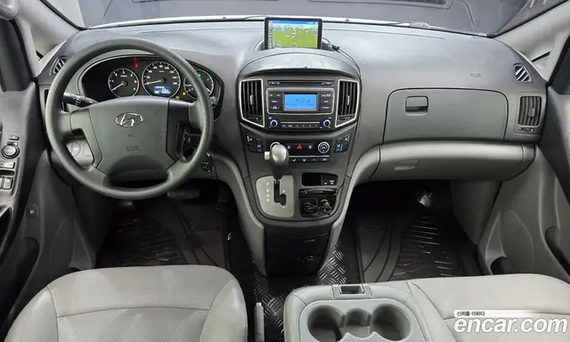 Hyundai Starex 2019 2.5 автомат (гидро), миниатюра 10 Hyundai Starex 2019 2.5 автомат (гидро), миниатюра 10