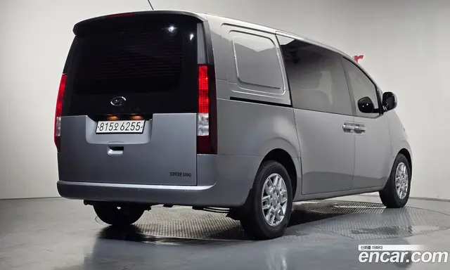 Hyundai Staria 2022 2.2 автомат (гидро), миниатюра 2