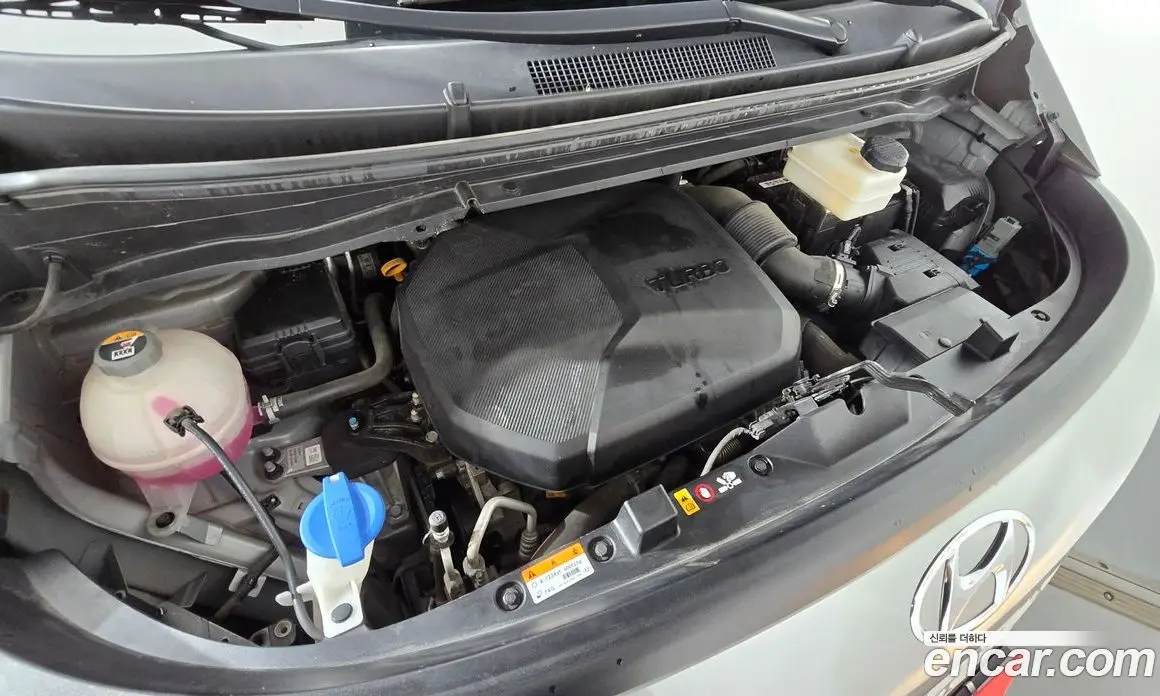 Hyundai Staria 2022 2.2 автомат (гидро), фото 6