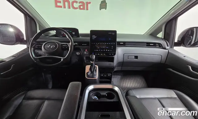 Hyundai Staria 2022 2.2 автомат (гидро), миниатюра 10