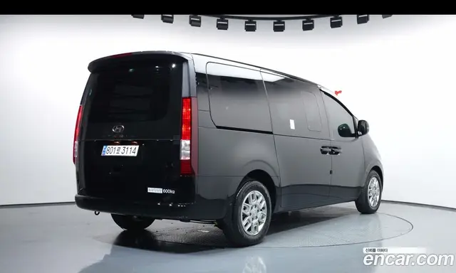 Hyundai Staria, 2024, 23 044 км
