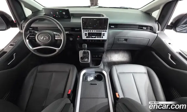 Hyundai Staria 2024 2.2 автомат (гидро), миниатюра 9