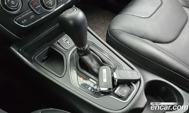 Jeep Cherokee 2022 2.4 автомат (гидро), миниатюра 12