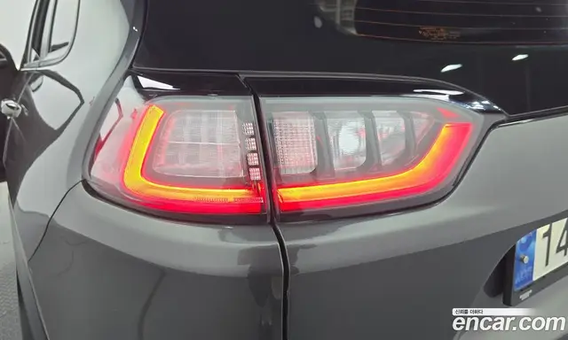 Jeep Cherokee 2022 2.4 автомат (гидро), миниатюра 9 Jeep Cherokee 2022 2.4 автомат (гидро), миниатюра 9