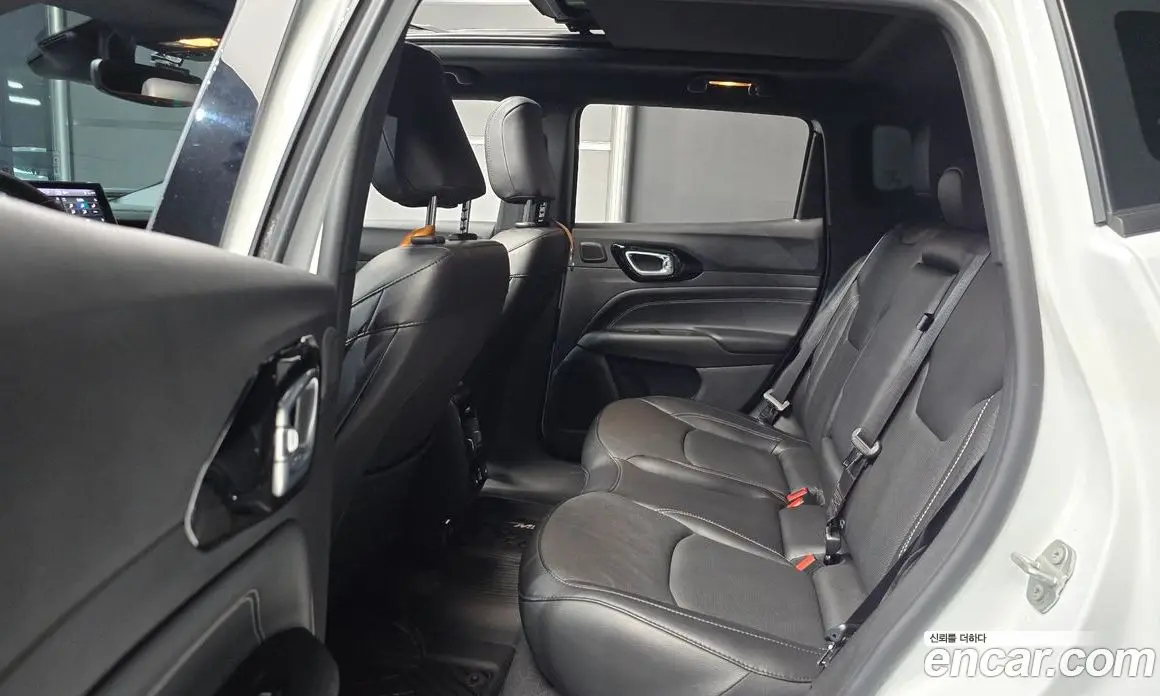 Jeep Compass 2022 2.4 автомат (гидро), фото 18 Jeep Compass 2022 2.4 автомат (гидро), фото 18
