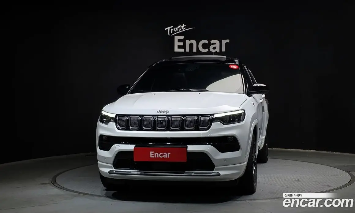 Jeep Compass 2022 2.4 автомат (гидро), фото 3 Jeep Compass 2022 2.4 автомат (гидро), фото 3