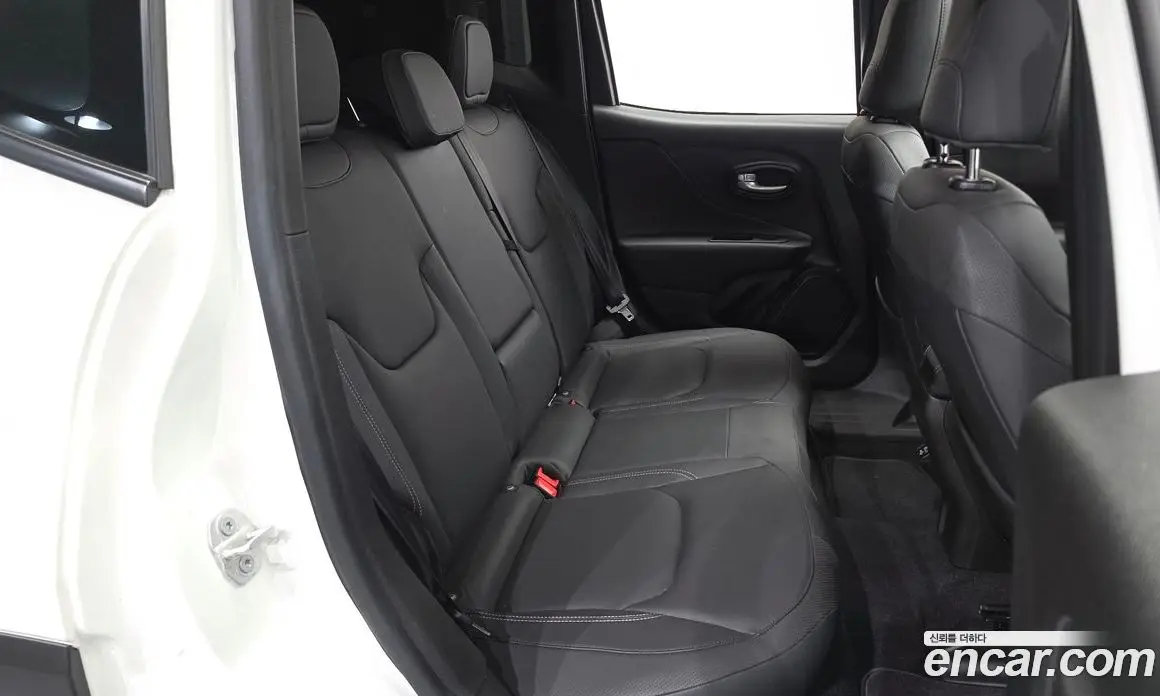 Jeep Renegade 2023 1.3 автомат (гидро), фото 18