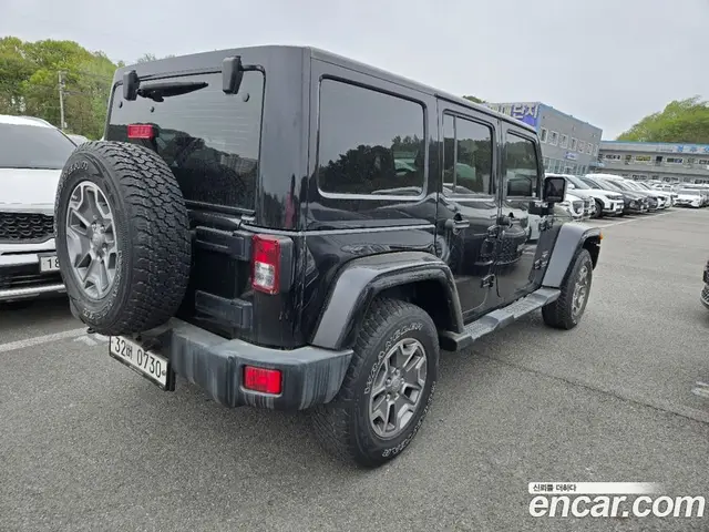 Jeep Wrangler 2016 3.6 автомат (гидро), миниатюра 5 Jeep Wrangler 2016 3.6 автомат (гидро), миниатюра 5