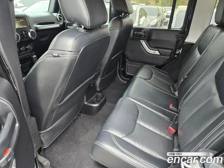 Jeep Wrangler 2016 3.6 автомат (гидро), фото 10 Jeep Wrangler 2016 3.6 автомат (гидро), фото 10