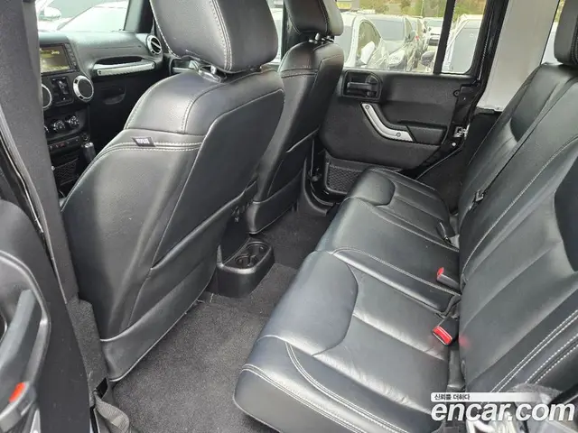 Jeep Wrangler 2016 3.6 автомат (гидро), миниатюра 10 Jeep Wrangler 2016 3.6 автомат (гидро), миниатюра 10