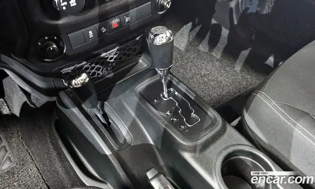 Jeep Wrangler 2017 3.6 автомат (гидро), миниатюра 12