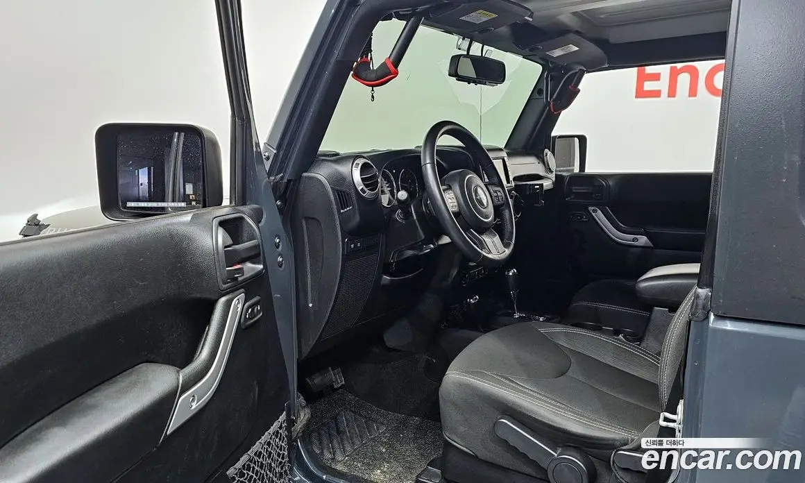 Jeep Wrangler 2017 3.6 автомат (гидро), фото 13 Jeep Wrangler 2017 3.6 автомат (гидро), фото 13