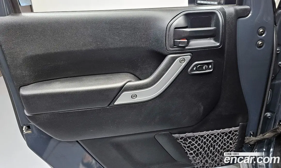 Jeep Wrangler 2017 3.6 автомат (гидро), фото 14 Jeep Wrangler 2017 3.6 автомат (гидро), фото 14