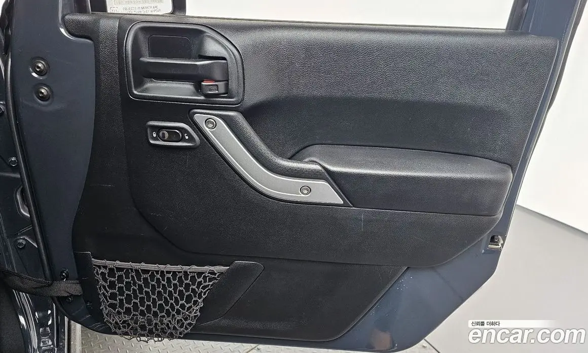 Jeep Wrangler 2017 3.6 автомат (гидро), фото 15 Jeep Wrangler 2017 3.6 автомат (гидро), фото 15