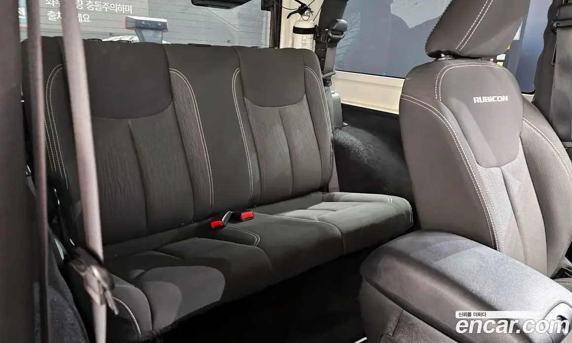 Jeep Wrangler 2017 3.6 автомат (гидро), фото 17 Jeep Wrangler 2017 3.6 автомат (гидро), фото 17