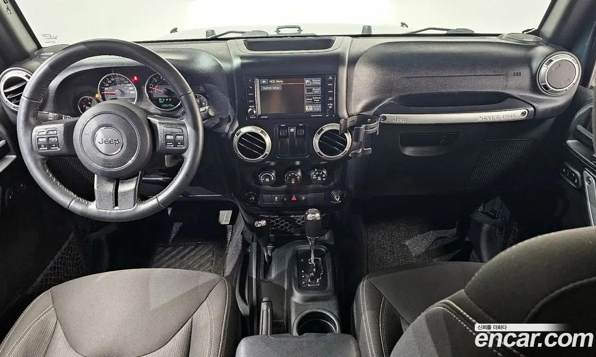 Jeep Wrangler 2017 3.6 автомат (гидро), фото 10 Jeep Wrangler 2017 3.6 автомат (гидро), фото 10