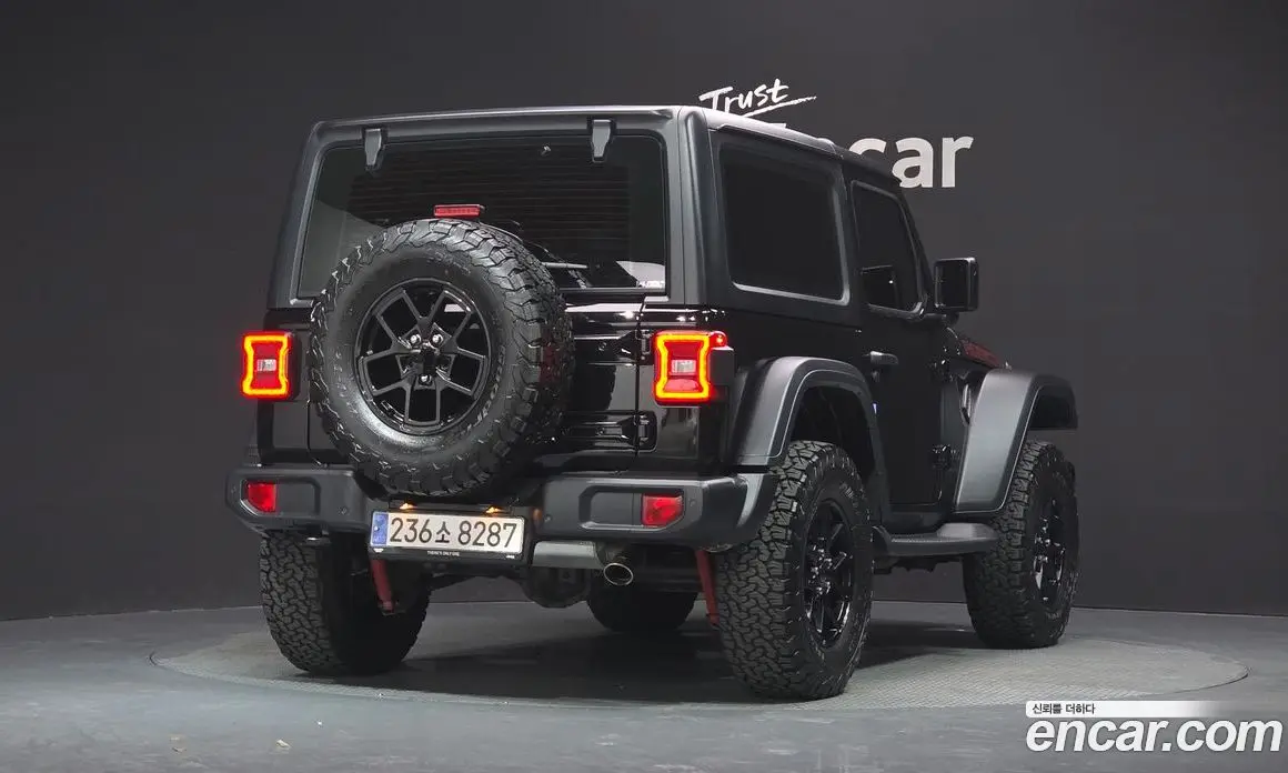 Jeep Wrangler 2024 2.0 автомат (гидро), фото 2 Jeep Wrangler 2024 2.0 автомат (гидро), фото 2