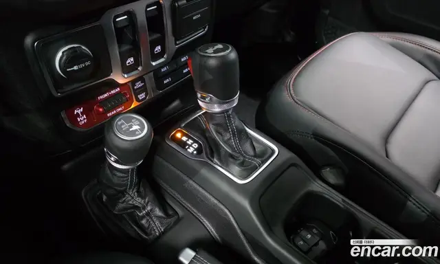 Jeep Wrangler 2024 2.0 автомат (гидро), миниатюра 12