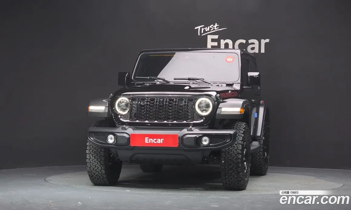 Jeep Wrangler 2024 2.0 автомат (гидро), фото 3 Jeep Wrangler 2024 2.0 автомат (гидро), фото 3