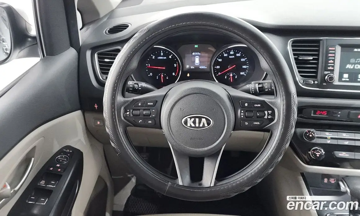 Kia Carnival 2020 2.2 автомат (гидро), фото 19