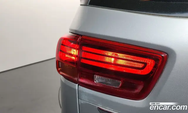 Kia Carnival 2020 2.2 автомат (гидро), миниатюра 9
