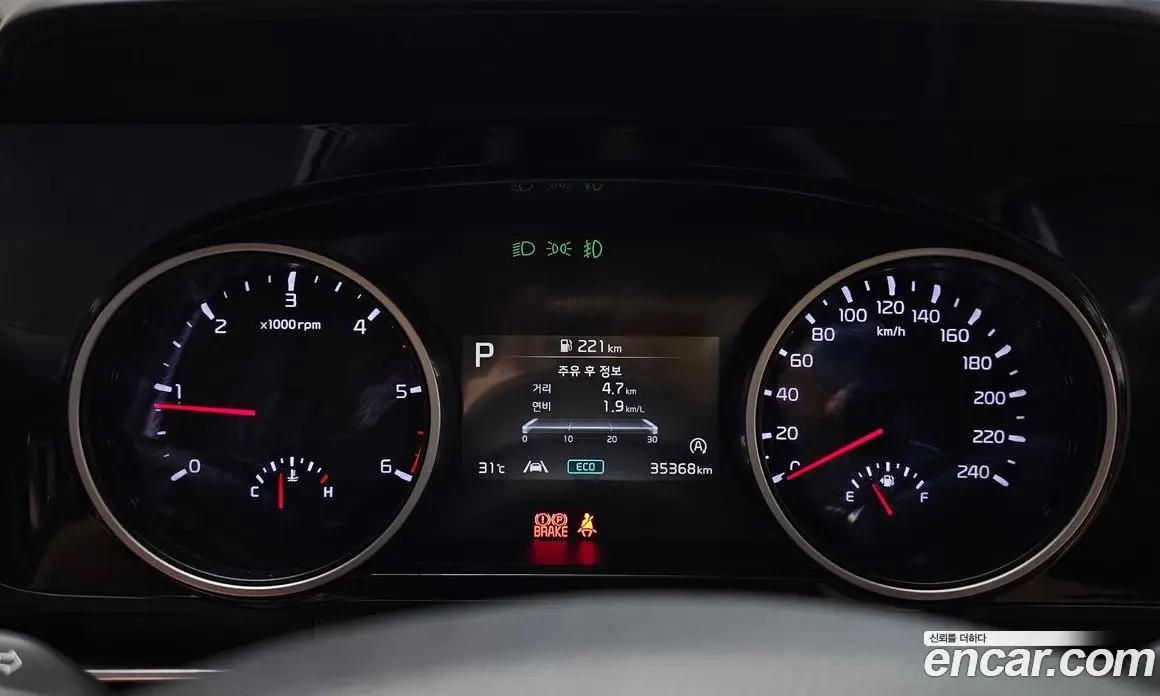 Kia Carnival 2022 2.2 автомат (гидро), фото 11