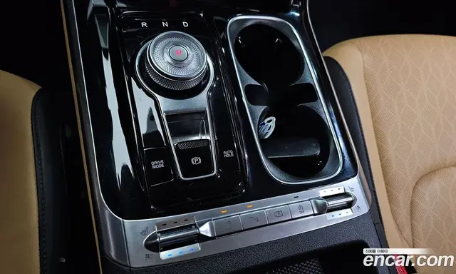 Kia Carnival 2022 2.2 автомат (гидро), миниатюра 12