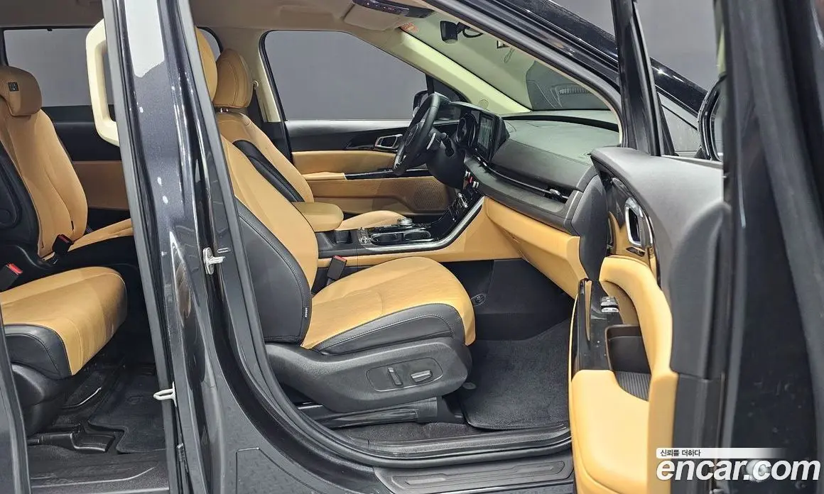 Kia Carnival 2022 2.2 автомат (гидро), фото 17