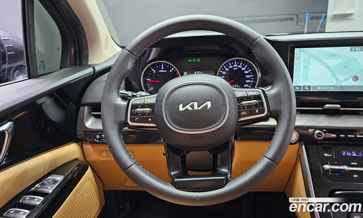 Kia Carnival 2022 2.2 автомат (гидро), фото 19